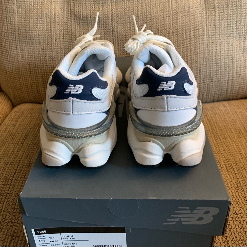 New Balance 9060 White Navy U9060VNB - Women’s Size 6 US - Sea Salt Shoes NEW - Picture 6 of 11